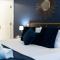 Luxury City Centre Haven Super King En-suite with Parking - Canterbury