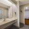 Rodeway Inn & Suites Corpus Christi Northwest