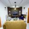 Modern 2BDR Apt - 247 power supply, Porch, Wi-Fi,Kitchenette & 5 mins DRV to Airport