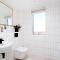 Charming & Modern Flat with Balcony - 伦敦