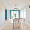 Princes Esplanade-Luxury Beachfront House with Balcony a stone throw from Gurnard Beach - Gurnard