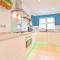 Princes Esplanade-Luxury Beachfront House with Balcony a stone throw from Gurnard Beach - Gurnard
