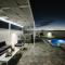 Luxury Villa Blue Sky