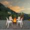 The Charvi Haven I Bonfire I Forest treks I Memories I Open Air Lawn & Terrace I Kufri By Exotic Stays - 西姆拉