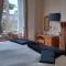 Glan Heulog Guest House