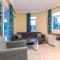 Side Meryam Suit Deluxe Hotel