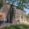 Cunliffe House - Shipley