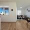 Sunshine Apartment Complex with a Pool by the Beach - Mandre, Pag - Mandre