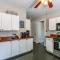 Roomy 5BR Bungalow with Backyard, Walk to Downtown