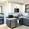 Modern High-Rise Apartment - 1 - تولسا