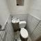 Chambre 1 avec salle de bain privative
