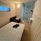 Chambre 1 avec salle de bain privative