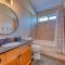 Exceptional Boutique Cottage with Amazing View