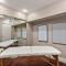 Brand New Listing Elegant 7BR Masterpiece Walk to Beach Shops & Dining - San Diego
