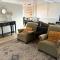 Charming Cottage with Fenced Backyard Pet Friendly