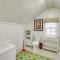Walk to Downtown Pet-Friendly Cottage in Tyron - Tryon