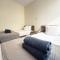 Serenity Sunset Holiday Apt - Larnaca