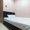 De Corner 2 Madiun RedPartner