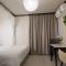 House9 , room3, queen bed4 ,elevator O , hills X, stairs X , 4min from subway and bus station,exclusive space - Seul