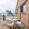 A Yachtsman Rest, 3-37 Victoria Pde - stunning unit with stunning views