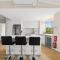 Stylish 2-Bed Camperdown Apartment with Balcony