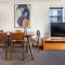 Heart of the CBD, 1 bed with car park - Крайстчерч