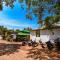 YogiTree Beach Resort & Cafe, Morjim