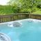 Bevan House with Hot Tub in Mid-Wales
