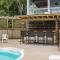 Private Home 5min walk to Beach with Top Deck Spa - 科罗拉