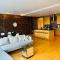 Boston North end Harbor View condo. FREE PARKING