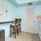 Comfortable Jensen Beach Condo with Pool View!