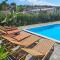 Aparthouse with pool