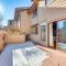 2 Mi to CU Boulder Townhome with Private Deck! - Boulder