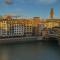 Ponte Vecchio View Luxury Apartment