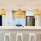 Busselton Beach Villa - Family & Pet Friendly