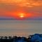 Stylish Condo with Pools Gym Sunset Bay Views - 拉巴斯