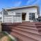 Seaside Weekender - New Plymouth Holiday Home - New Plymouth