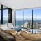 Oceans Suites - Q Stay