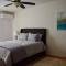 Spacious & Comfortable Home Exclusive Neighborhood - 蒙特雷