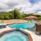 Bel Cove -Seaside Serenity with Private Beach, Pool & Air-Conditioning - Bluefields