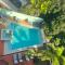 Ocean Views - Top floor