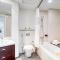 Modish One Bedroom Suite - Dubaj