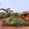 Crimson Bricks and Woods, Resort style Cottages, Karjat - 卡尔贾特