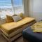 Serene Modern Home Backdoor with great WiFi, games, movies, patio seating and bbq Easy Access to North Joshua Tree National Park in 10 minutes