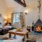 Castle Forge 4-Bedroom Historic Purbeck Forge in Kingston, Corfe Castle, Sleeps 7 - Kingston