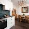 Driftwood Cottage by Coast & Country Stays