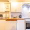 NEW! 2BR House with Free Parking, WiFi, Smart TV - Leamington Spa
