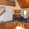Tree-Top Chalet - Logan
