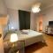 Paradise Rooms - Brignole Station