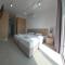 Piazza Napa Suites